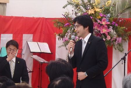 谷山区の敬老会に出席、挨拶。