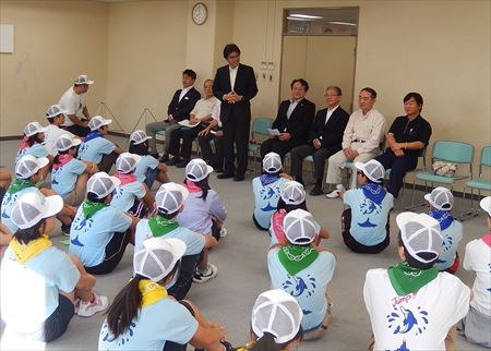 「第25回古賀市少年の船」の出航式へ。