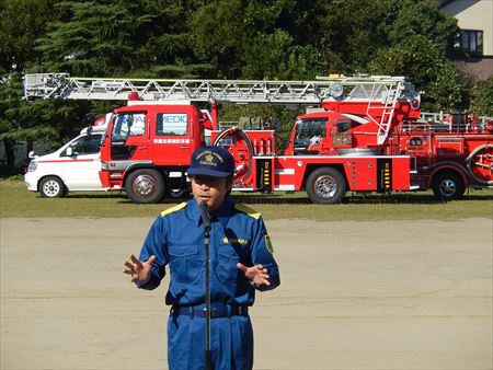 古賀東校区コミュニティ協議会の防災訓練に参加。挨拶では県備蓄基本計画などについて。