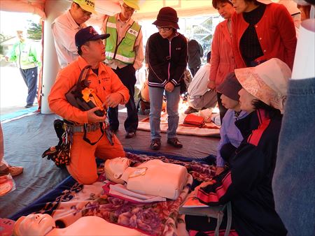 古賀東校区コミュニティ協議会の防災訓練に参加。挨拶では県備蓄基本計画などについて。