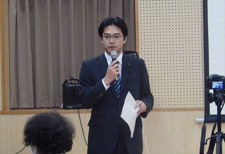 古賀西校区の「西っ子まつり」へ。夜は花見東1区で開かれた災害時要援護者(避難行動要支援者)避難支援のための個別計画を策定するワークショップに参加。
