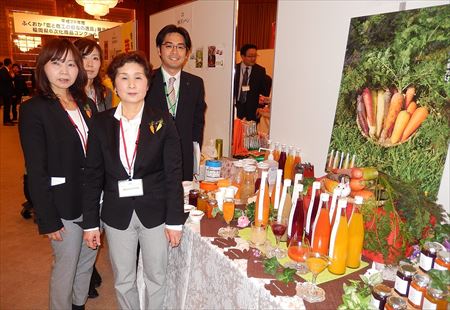 「K-1(古賀の一品)グランプリ」で生まれた特産品を中心に、農業者や商工業者の皆さんと一緒にPR。