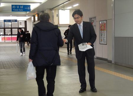 冷え込みが一段と厳しくなる中、小中学生の元気な登校姿に力をもらいました。
