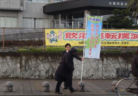 冷え込みが一段と厳しくなる中、小中学生の元気な登校姿に力をもらいました。