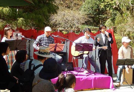 さらに、米多比・興山園のイベントへ。