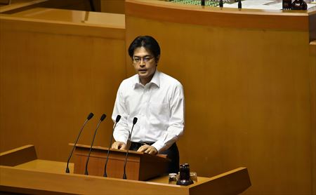 今回のテーマは①特別支援学校における医療的ケアの体制強化②人工内耳の体外機買い替えへの助成の促進③世界遺産等の保存と活用――です。以下、それぞれの質疑のポイントをまとめます。